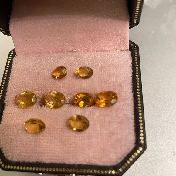 Eight Genuine Citrine Stones - Picture 5 of 7